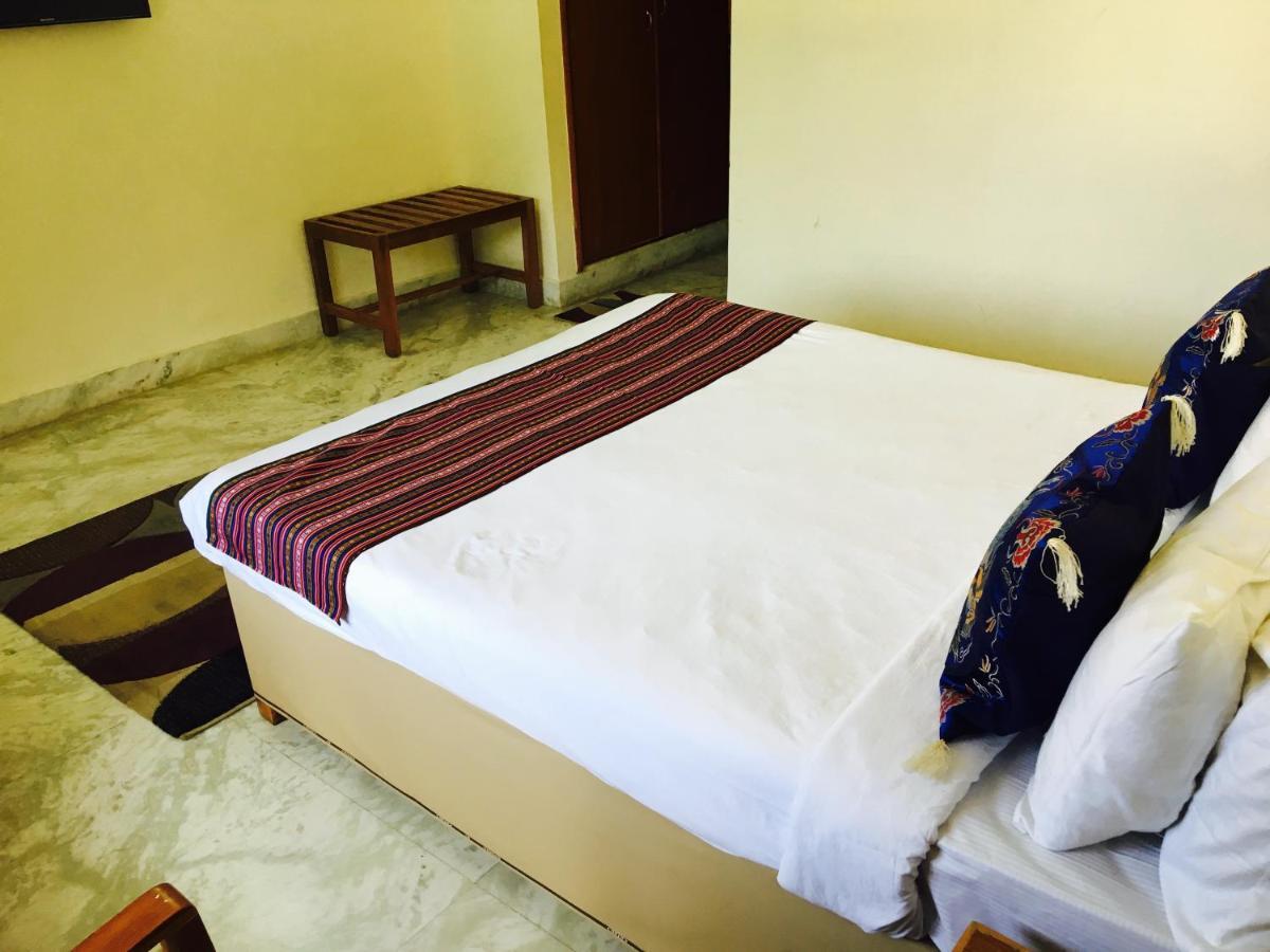 Himalayan Inn Hotel Bangalore Esterno foto